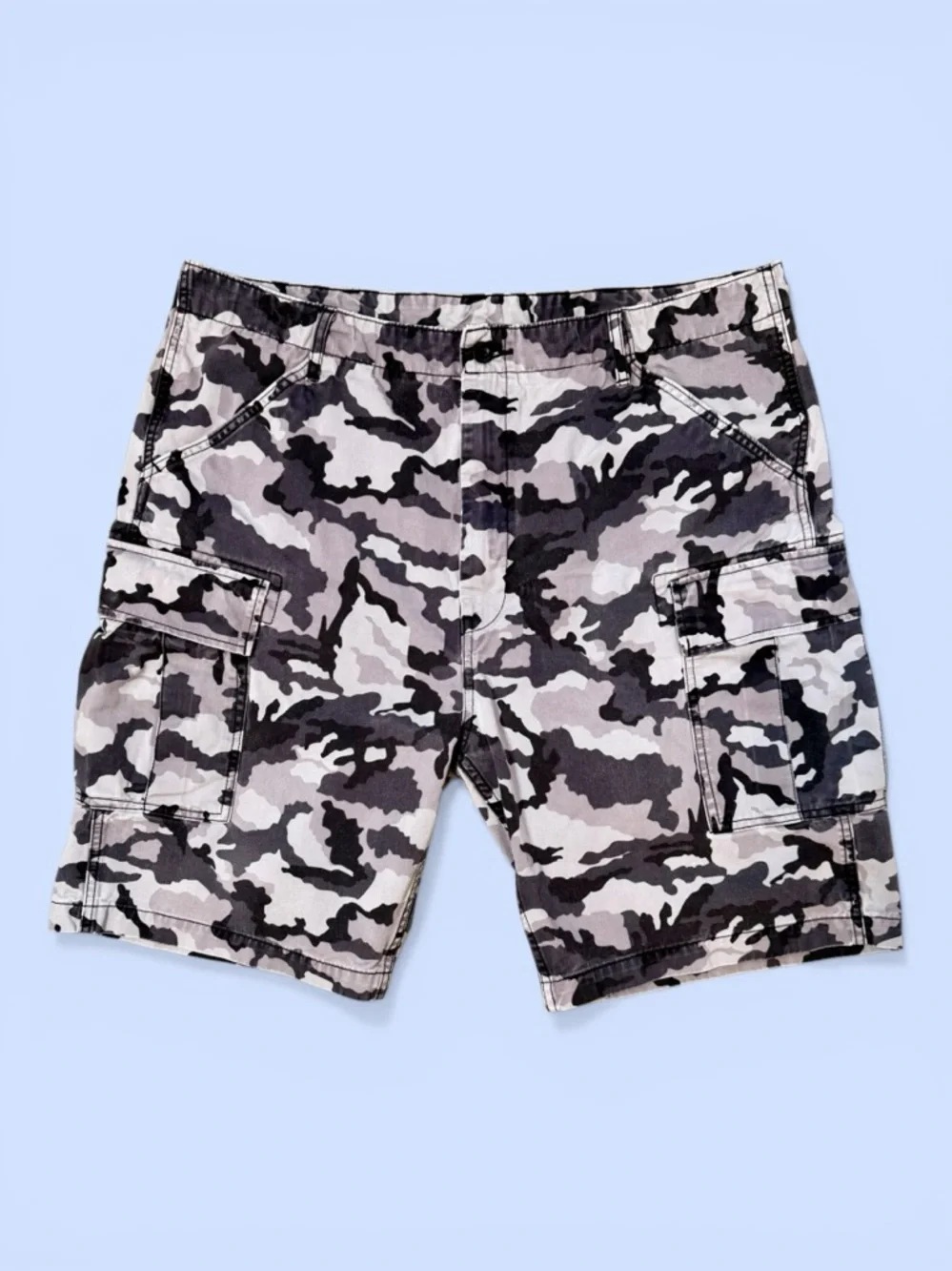 Levi's Men's Cargo Shorts Gray & Black Camo Sz‎ 40